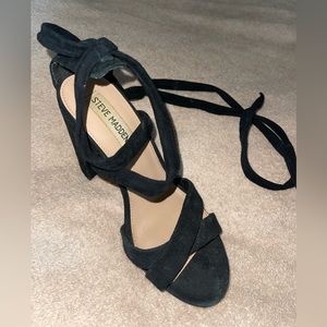 Steve Madden black suede tie up heels
